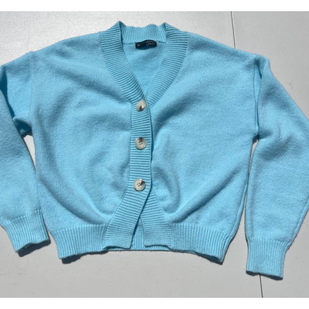 DAZY Women Sky Blue Cropped V-Neck Knit Cardigan Sweater Size S Drop Shoulder